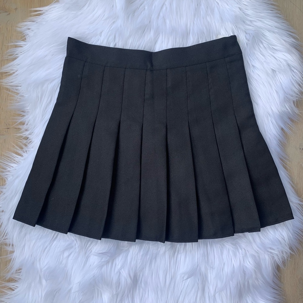 Black Pleated Tennis Skirt